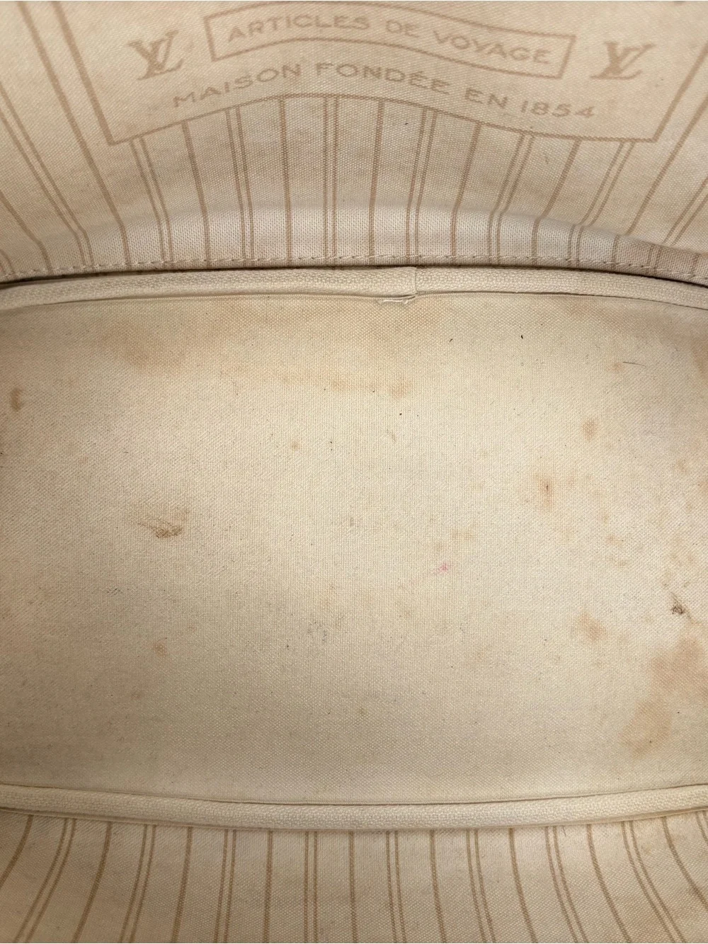 Louis Vuitton mm Azur Neverfull